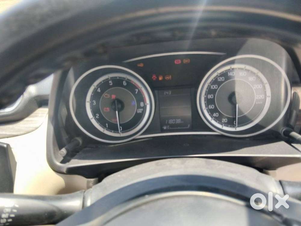 Maruti Suzuki Swift Dzire Vxi Optional, 2021, Petrol