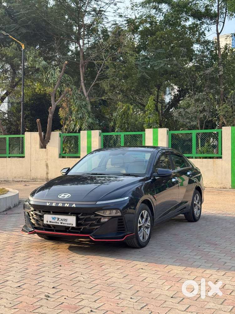 Hyundai Verna Sx 1.5 Petrol Ivt, 2023, Petrol