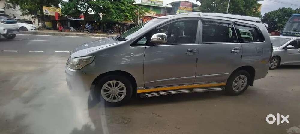 Toyota Innova Diesel 2015