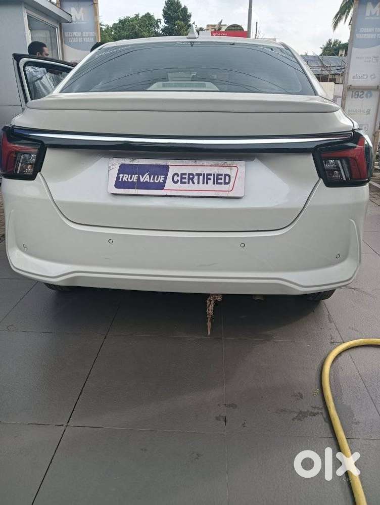 Maruti Suzuki Swift Dzire Vxi Optional, 2024, Petrol