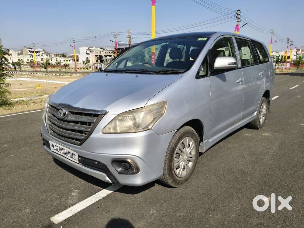 Toyota Innova 2.5 G (diesel) 8 Seater, 2013, Diesel