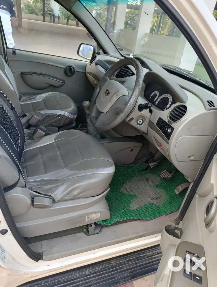 Mahindra Quanto 2013