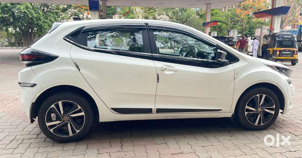 Tata Altroz Xz Plus (s) Icng, 2024, Cng & Hybrids