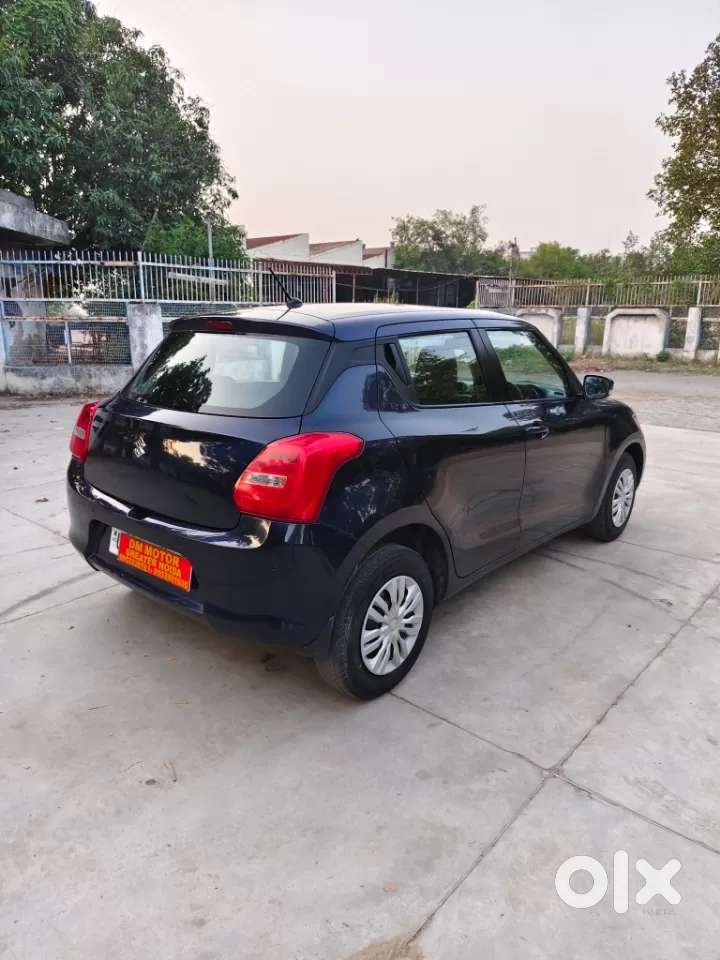 Maruti Suzuki Swift Vxi, 2020, Petrol