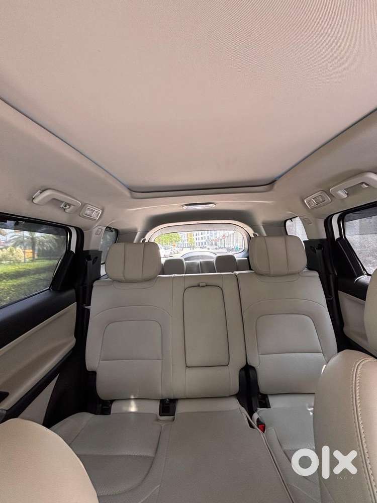Tata Safari Xza+ Top Model