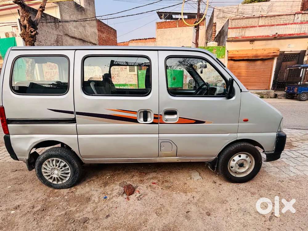 Maruti Suzuki Eeco 2021 Cng & Hybrids 70000 Km Driven