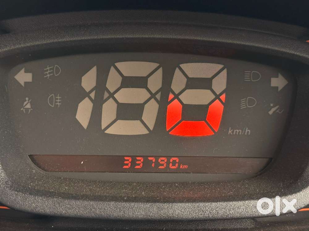 Renault Kwid 1.0 Rxt Sce Special, 2018, Petrol