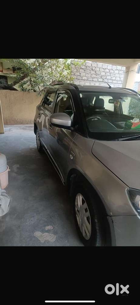 Maruti Suzuki Brezza 2016 Diesel 130000 Km Driven