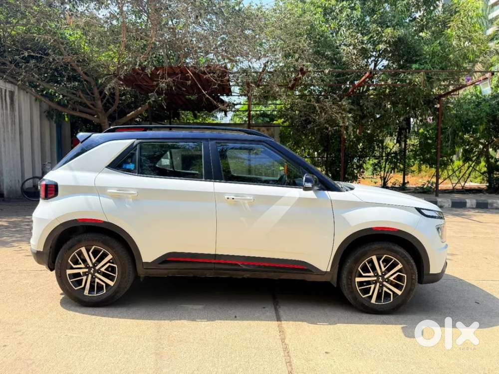 Hyundai Venue N Line N8 Dct Dual Tone, 2023, Petrol