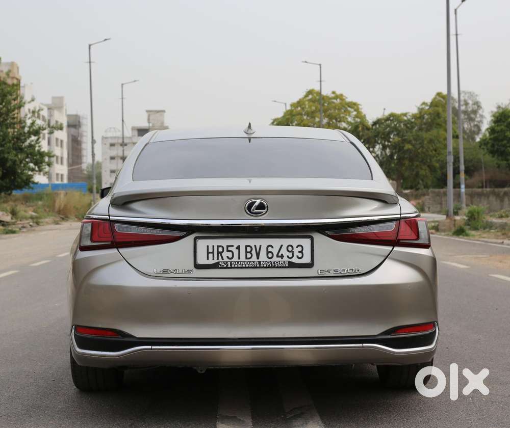 Lexus Es 300h Luxury, 2019, Petrol