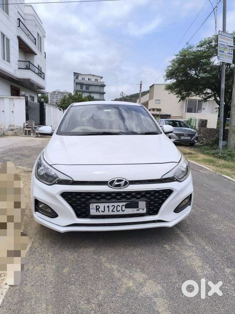 Hyundai Elite I20 Sportz (o) 1.2, 2020, Petrol