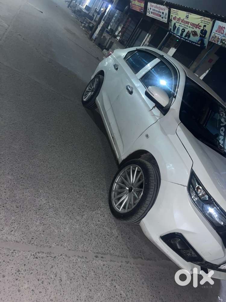 2019 Honda Amaze Petrol & Cng On Paper