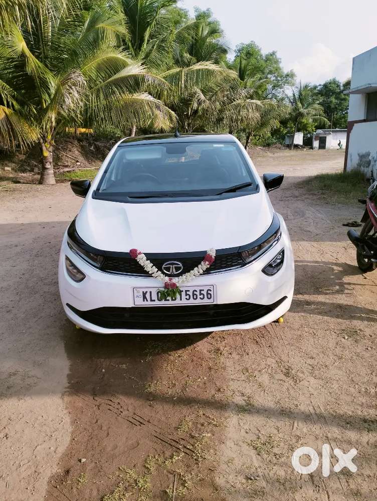 Tata Altroz Xz Plus 2021 Petrol Well Maintained.very Rarely Used Car