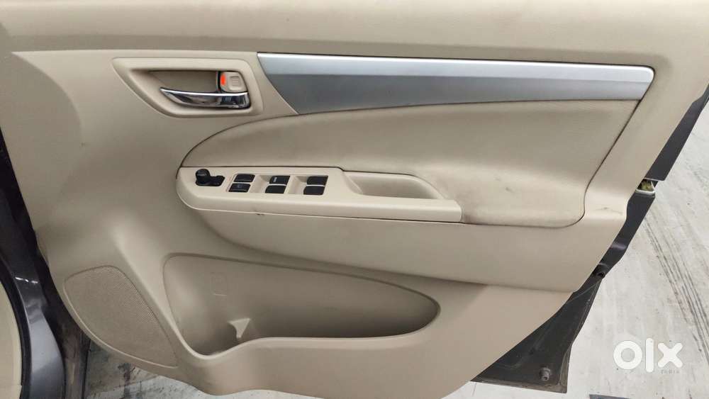 Maruti Suzuki Ertiga Vxi At, 2016, Petrol