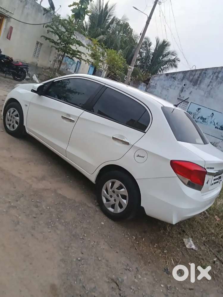 Honda Amaze Diesel 2015