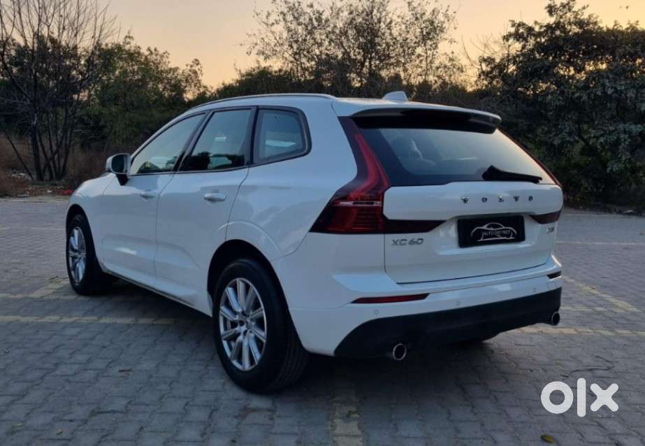 Volvo Xc60 2.0 D5 Momentum, 2018, Diesel