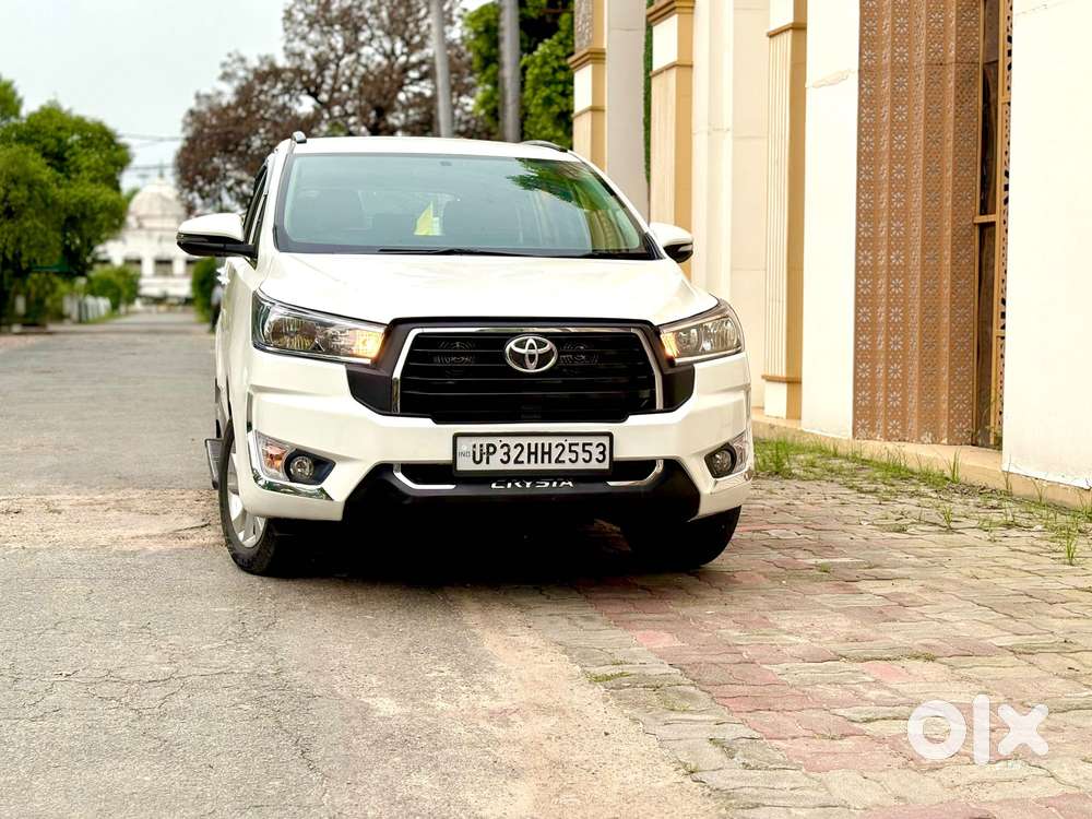 Toyota Innova Crysta 2.4 Gx Mt, 2016, Diesel