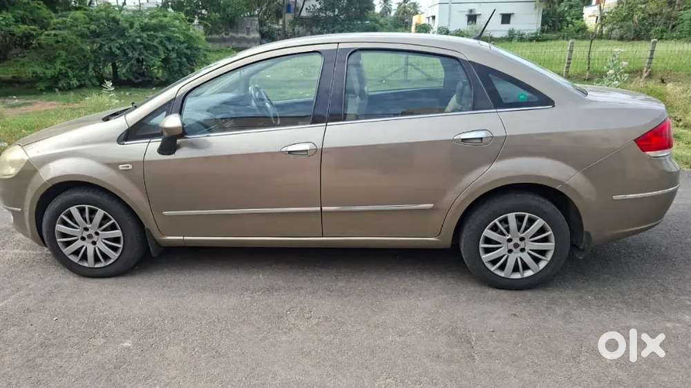 Fiat Linea Emotion 1.4 2011