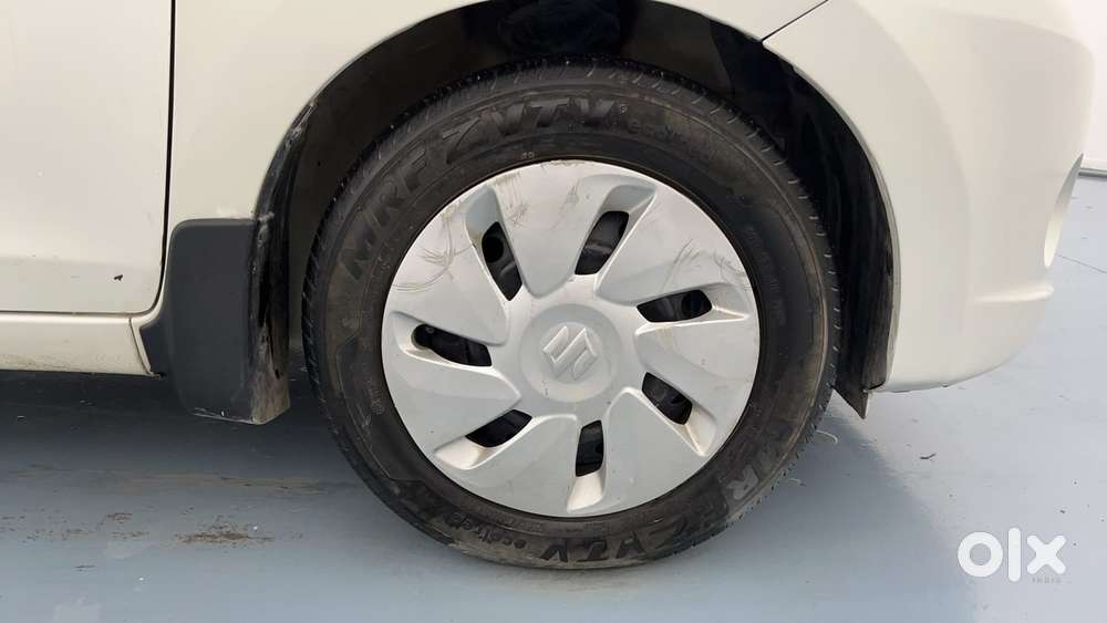 Maruti Suzuki Celerio 1.0 Vxi Amt, 2015, Petrol