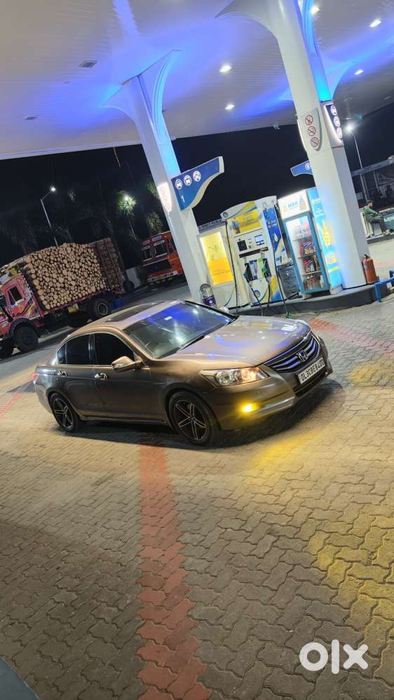 Honda Accord 2013 Petrol Well Maintained