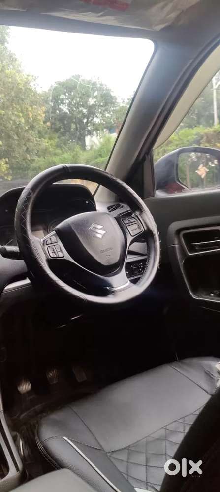 Maruti Suzuki Vitara Brezza Zdi, 2017, Diesel