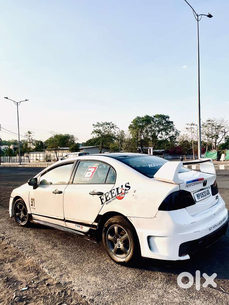 Honda Civic 1.8 I-vtec With Type R Body Kit