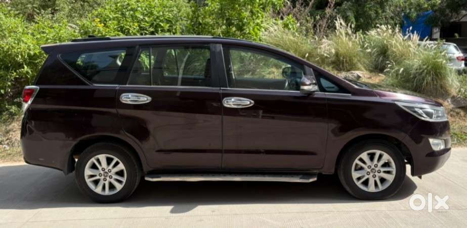 Toyota Innova Crysta 2.8 Zx At, 2017, Diesel