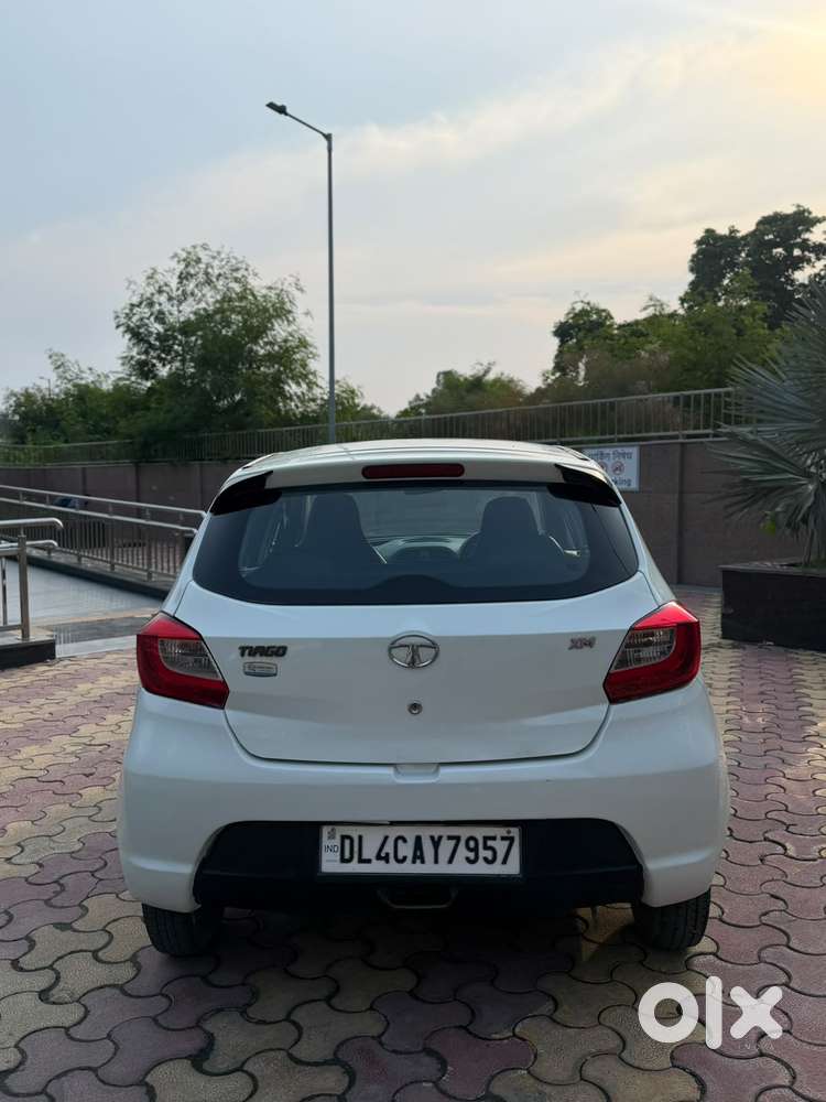 Tata Tiago 1.2 Revotron Xm Option, 2019, Petrol