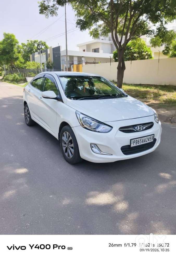 Hyundai Fluidic Verna, 2015, Diesel