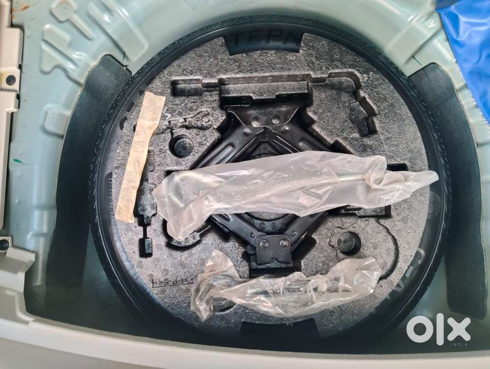 Mahindra Xuv300 W6 Diesel, 2023, Diesel