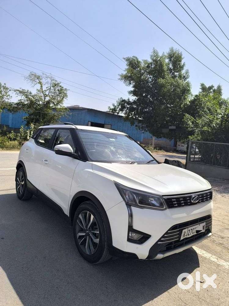 Mahindra Xuv300 W8 Option, 2021, Petrol
