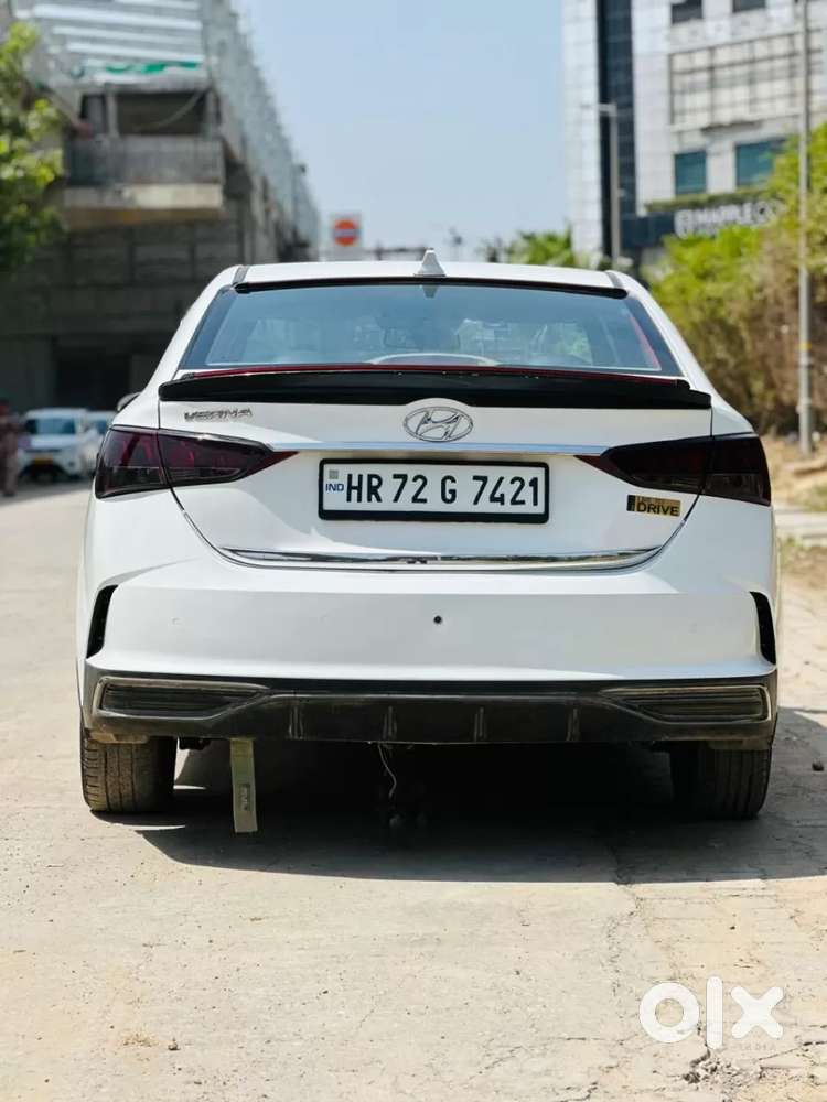 Hyundai Verna 1.5 S Plus Petrol Mt, 2022, Petrol