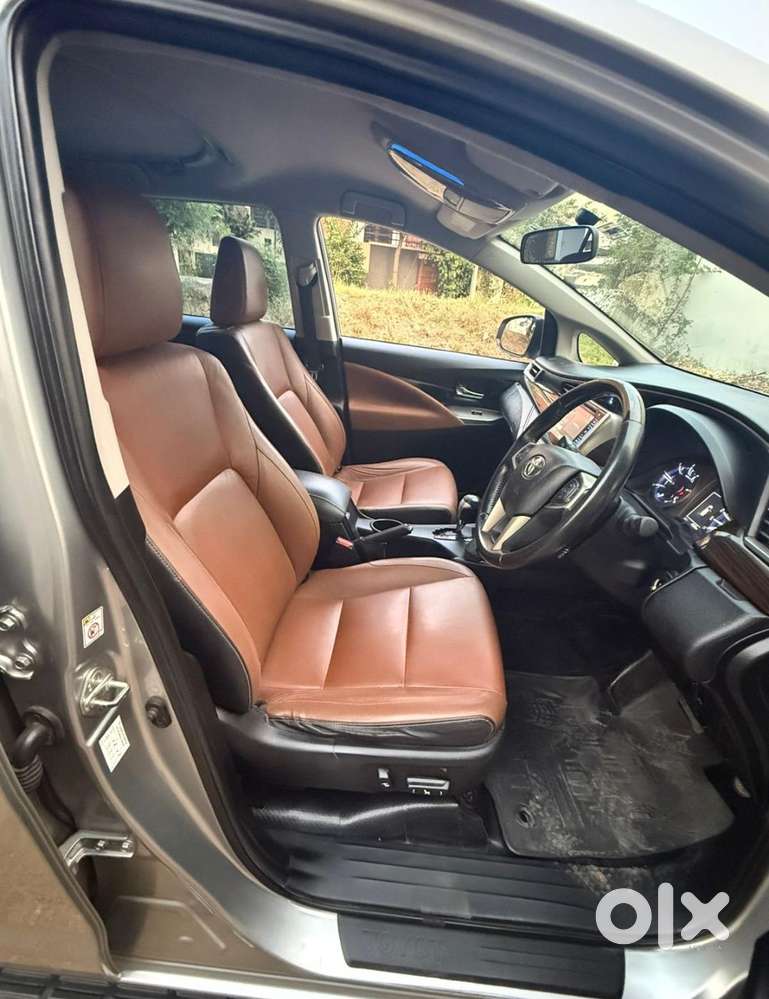 Toyota Innova Crysta 2.8 Zx At 7 Seater, 2019, Diesel