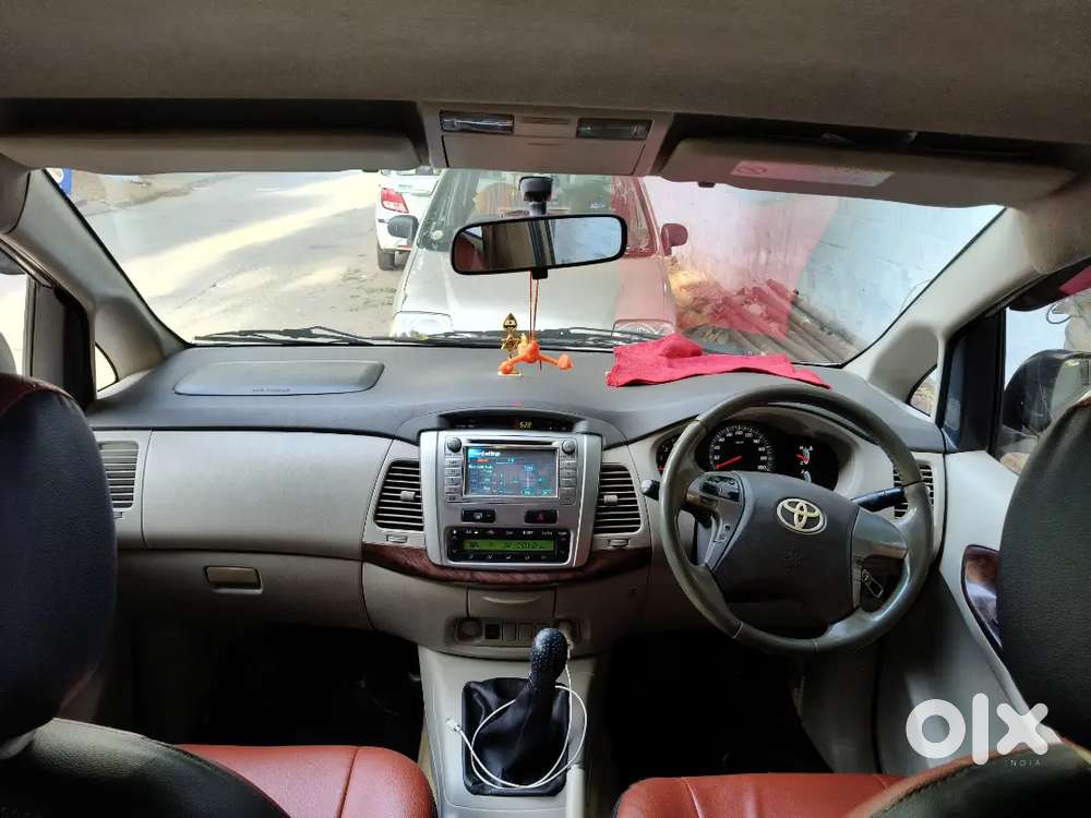 Toyota Innova Diesel 2013 Second Owner