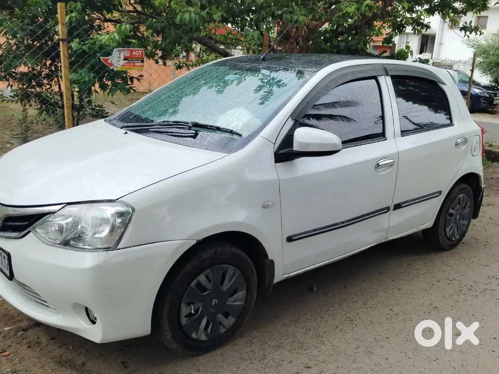 Toyota Etios Liva 2013