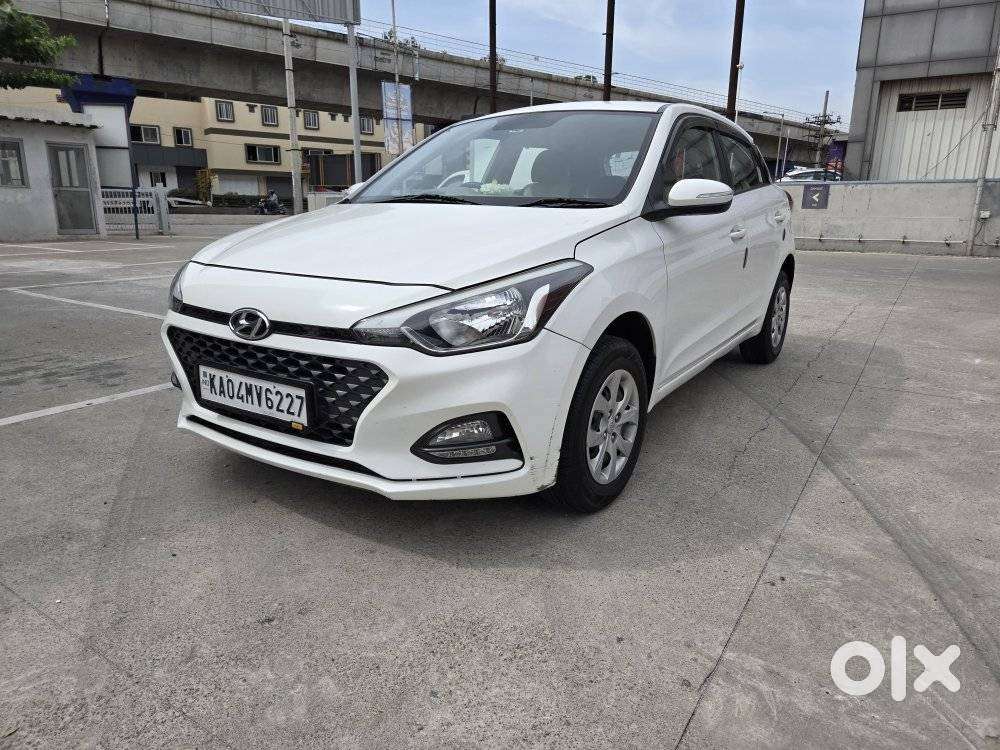 Hyundai I20 Sportz 1.2 Vtvt, 2018, Petrol