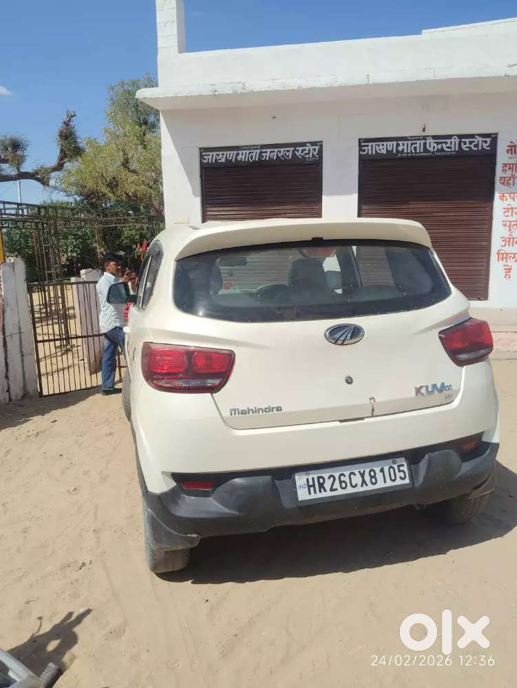 Mahindra Kuv 100 Model 2016 Second Owner Diesel