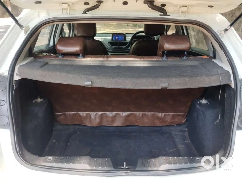Tata Altroz Xz, 2020, Petrol