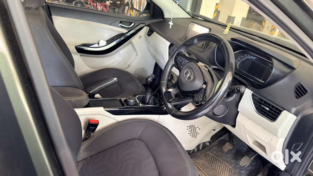 Tata Nexon Xz Plus Petrol 2022