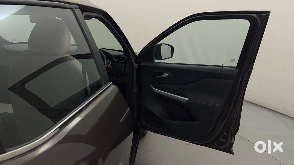 Nissan Magnite 1.0 Xv Premium Turbo, 2024, Petrol