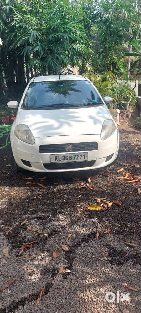 Fiat Punto Active 2011  81,232 Km  Good Condition