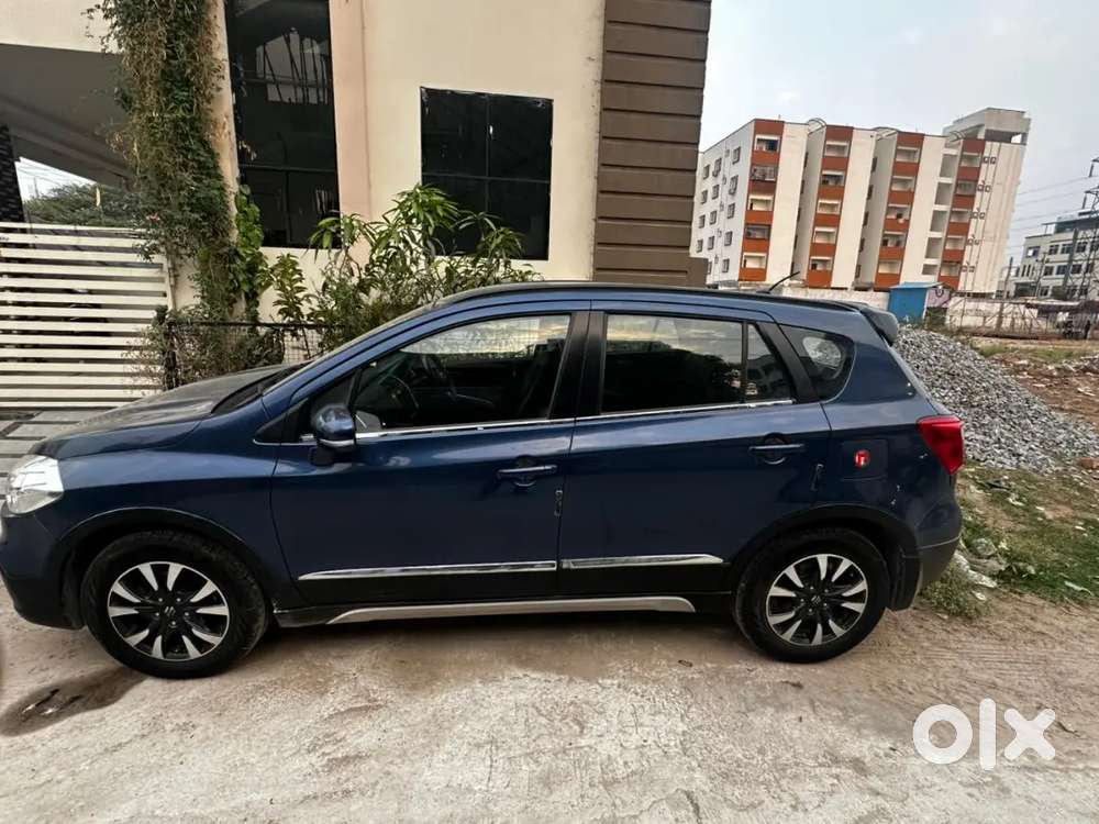 Maruti Suzuki S-cross 1.5 Smart Hybrid Zeta 2021