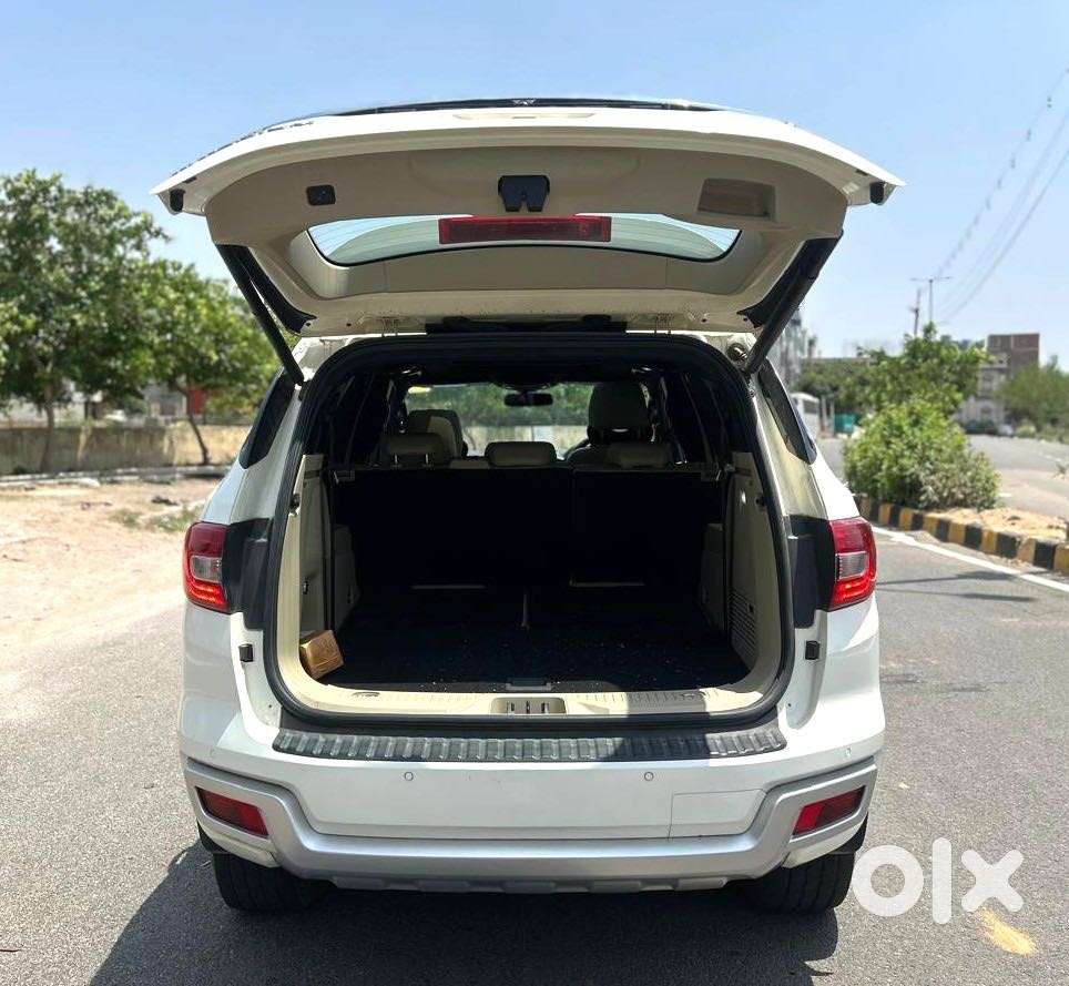 Ford Endeavour Titanium Plus 4x2 At, 2021, Diesel