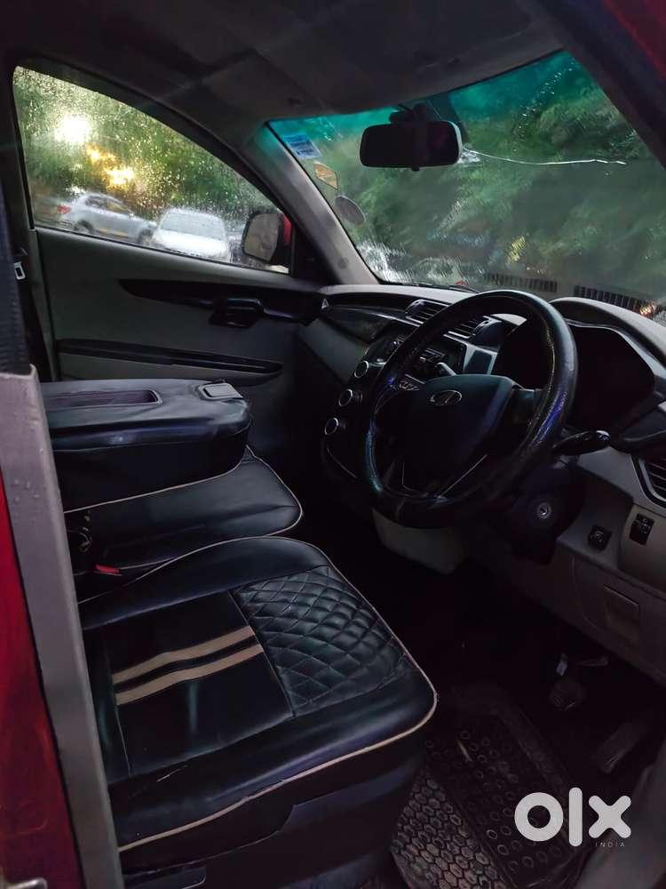 Mahindra Kuv100 Nxt 1.2 K4 Plus Petrol 6 Str, 2016, Cng & Hybrids