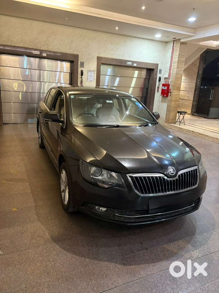 Skoda Superb 2014 Petrol Well Maintained