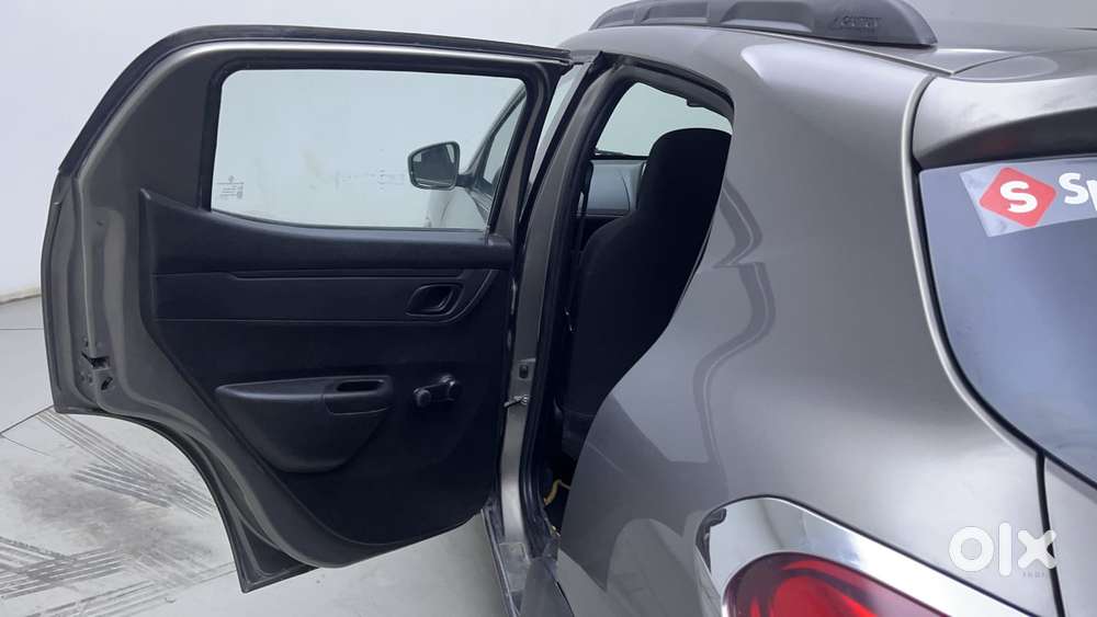 Renault Kwid 1.0 Rxt Sce Special (o), 2017, Petrol