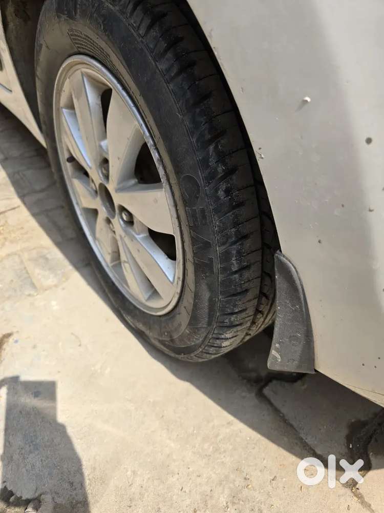 Hyundai Xcent 2016 Petrol Well Maintained