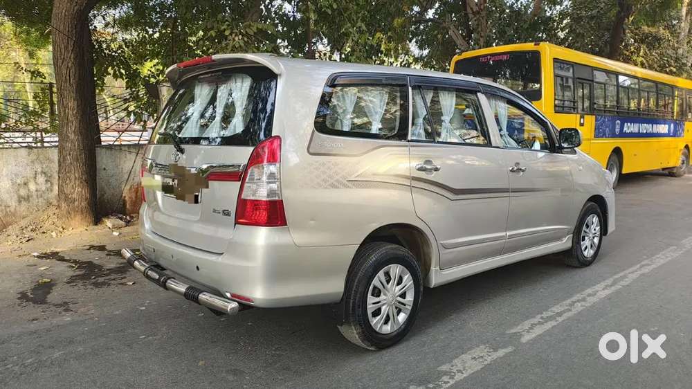 Toyota Innova 2015 Diesel Well Maintained