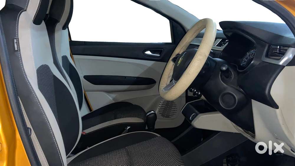 Renault Triber Rxz Easy-r Amt, 2021, Petrol