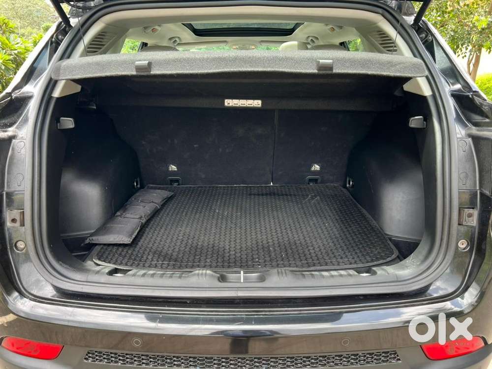 Jeep Compass Limited Plus  1.4 Sunroof